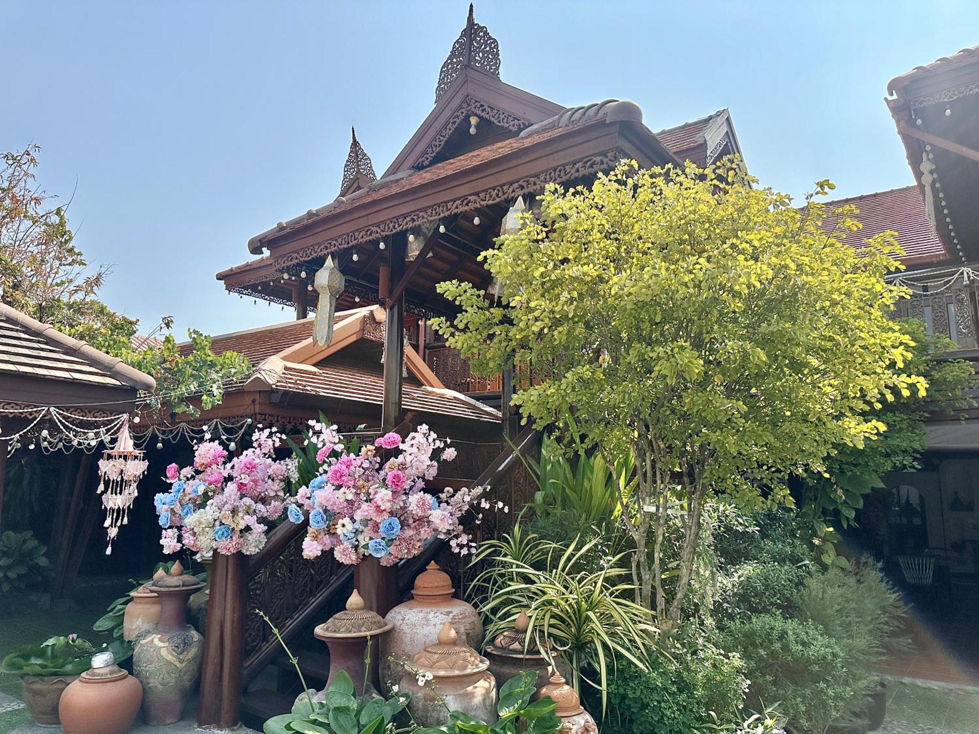 Montri Resort Donmuang Bangkok Exterior foto